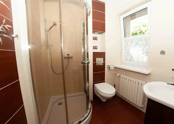 ホームステイ Goscinny Dom コウォブジェク